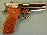 S&W mod 39-2 NKL (3).jpg