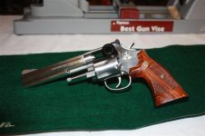 686 A.jpg