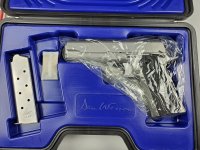 Dan Wesson Valor Commander 4.jpg