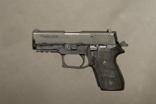 p220c.jpg