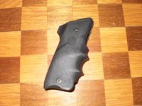 Hogue Ruger MKII RH.jpg