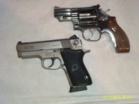 20 03 28 S&W LE carry .jpg