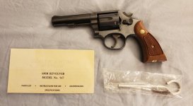547 Revolver.jpg