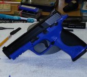 Rhis M&P croped.jpg