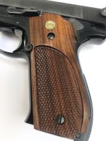 Mod 39-2 left grip.jpg