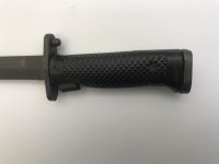 M1 bayonet - left grip.jpg