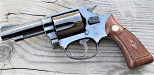 '56 3-inch, bright blue, 5th flat latch.jpg