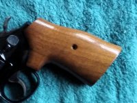 Mustang_Grips_0.jpg