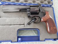 S&W Model 586-4 4.jpg