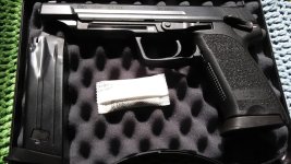 H&K_USP45_Elite_NiB.jpg