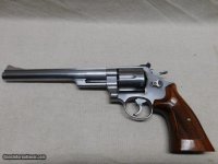 Smithand-Wesson-Model-629-1-44-Magnum_101384811_90435_5E0DCC60A375337C.jpg