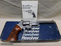 Smithand-Wesson-Model-629-1-44-Magnum_101384811_90435_47B8F4FC19F211EB.jpg