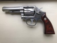 Model 64 rosewood grips 1.jpg