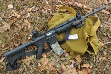 S&W M&P 15-22 05.jpg