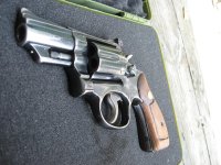 Smith & Wesson Model 19-3 snub (3).jpg