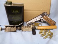 DSC00656 (2)oil and gun.jpg