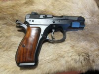 grips cz.JPG