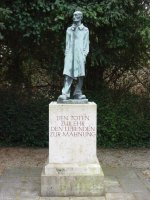 8. Memorial statue.jpg