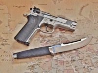 PC 5906, Knife (2).JPG