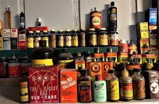 OilCans2.jpg