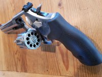 S&W 617-6 10 round .22 LR.jpg