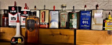 OtherOilCans1.jpg