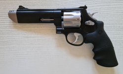 revolver-left.jpg