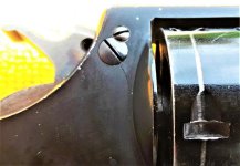 October 1953 Airweight Retainer Screw on the 'bug' screw.jpg