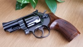 M19-3-RB-Herrett-s-Grips.jpg