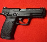 2 S&W M&P22.jpg