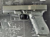 Glock 21 (1).jpg