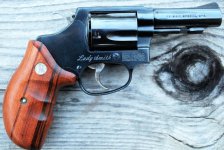 MOD. 36-3 Lady Smith.jpg