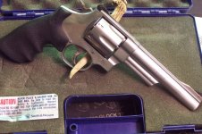 S&W model 657-4.jpg