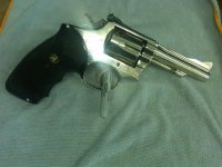 S&W_15-3_2011-0805_3.jpg