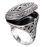 poison ring.jpg