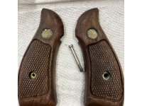 19-3.3 grips 2023 BC (Before Curtis).jpg