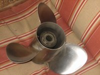 Mercury 3 blade.JPG