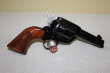Vaquero-44spl-R.jpg