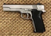 S&W 1046 small.jpg