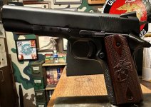 Colt Kimber Grips 2.jpg