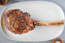 tomahawk-rib-eye-steak-2313425-hero-01-98fc6c07472c440fbdfdd87db6c71e26.jpg