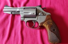 smith and wesson model 60 pic 2.jpg