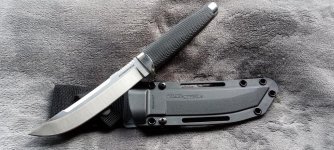 cold-steel-outdoorsman-unsheathed.jpg