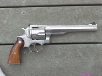 7.5in_Redhawk_44Mag_R_compressed.jpg