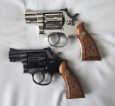 2gunsa.jpg