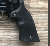 grip revolver.jpg
