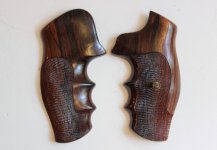 G Hogue J Rd Checkered Rosewood6.jpg