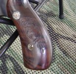 Harry Jarvis gun 001 (2).jpg