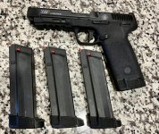 S&W 22M.jpg