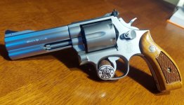 S&W 686 CS-1 left.jpg